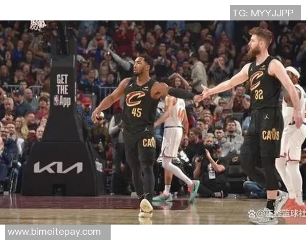 NBA常规赛精彩回放活塞对阵76人全场精彩瞬间分析与战术解读 NBA常规赛精彩回放活塞对阵76人全场精彩瞬间分析与战术解读