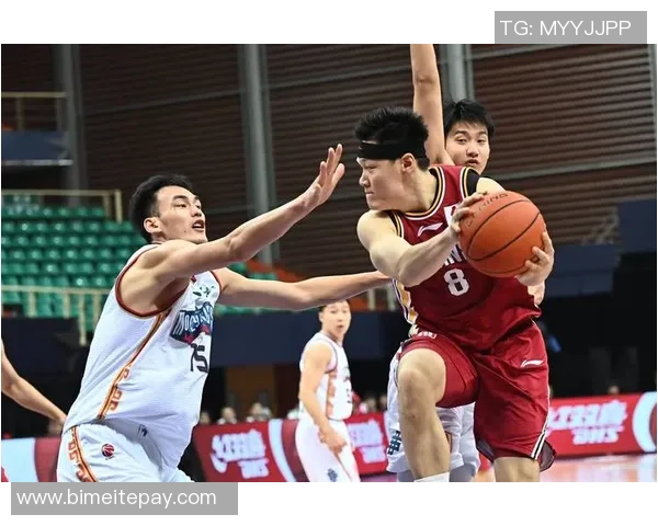 时代中国广州队迎战南京同曦假日百货全力争胜展现篮球魅力与团队精神